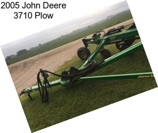 2005 John Deere 3710 Plow