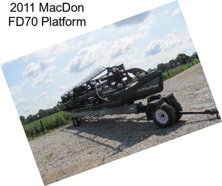 2011 MacDon FD70 Platform