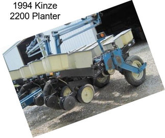 1994 Kinze 2200 Planter