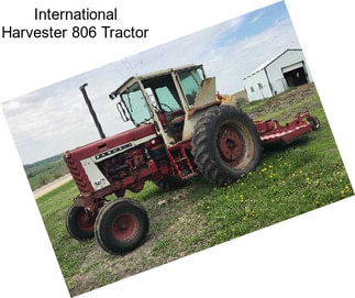 International Harvester 806 Tractor