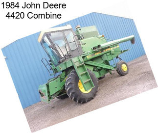 1984 John Deere 4420 Combine