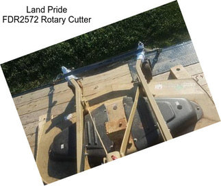 Land Pride FDR2572 Rotary Cutter