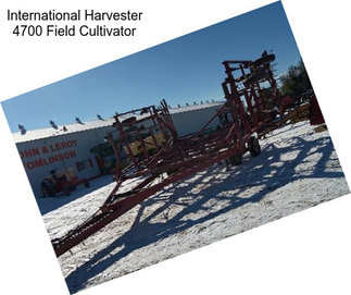 International Harvester 4700 Field Cultivator