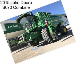 2015 John Deere S670 Combine