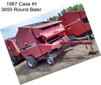 1987 Case IH 3650 Round Baler