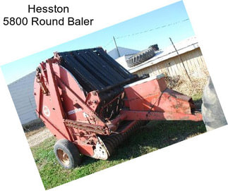 Hesston 5800 Round Baler