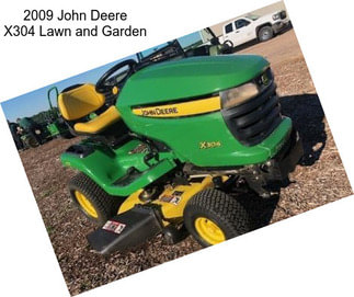 2009 John Deere X304 Lawn and Garden
