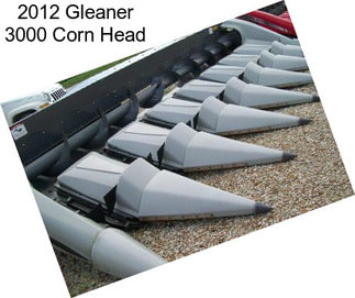 2012 Gleaner 3000 Corn Head