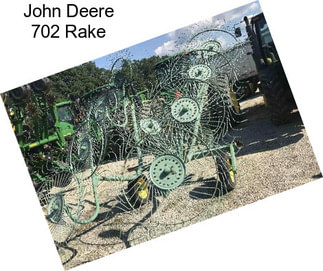 John Deere 702 Rake