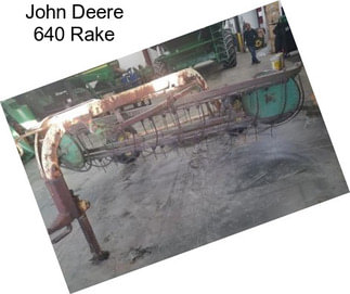 John Deere 640 Rake