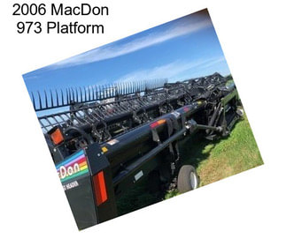 2006 MacDon 973 Platform