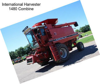 International Harvester 1480 Combine
