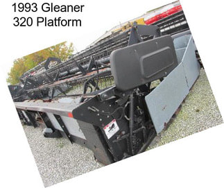 1993 Gleaner 320 Platform