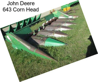 John Deere 643 Corn Head