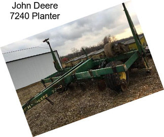 John Deere 7240 Planter