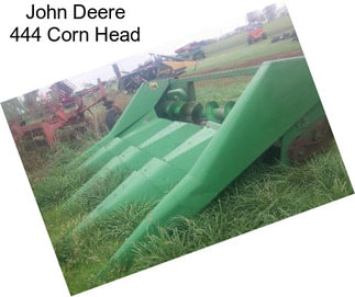 John Deere 444 Corn Head