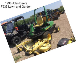 1998 John Deere F935 Lawn and Garden