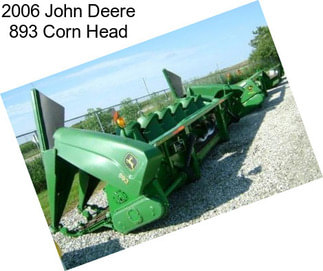 2006 John Deere 893 Corn Head