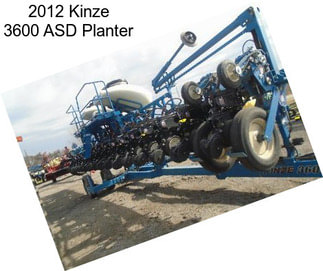 2012 Kinze 3600 ASD Planter