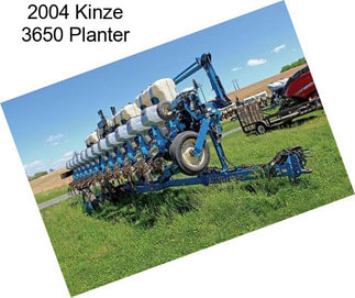 2004 Kinze 3650 Planter