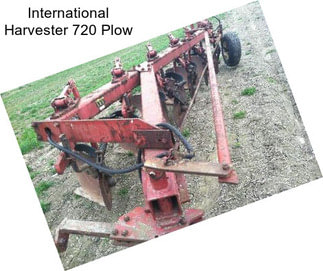 International Harvester 720 Plow