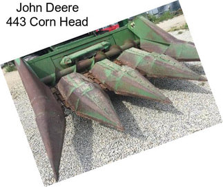 John Deere 443 Corn Head