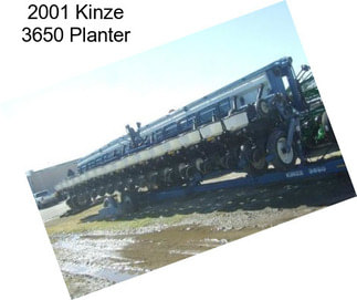 2001 Kinze 3650 Planter