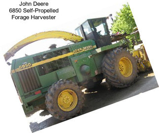 John Deere 6850 Self-Propelled Forage Harvester