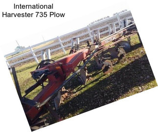 International Harvester 735 Plow