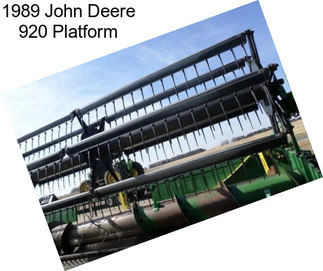 1989 John Deere 920 Platform