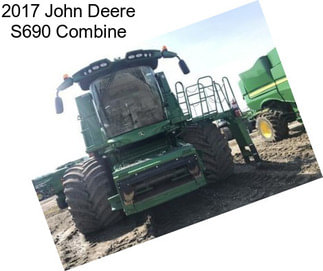 2017 John Deere S690 Combine