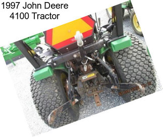1997 John Deere 4100 Tractor