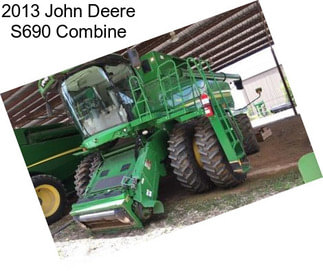 2013 John Deere S690 Combine