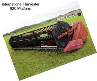 International Harvester 820 Platform