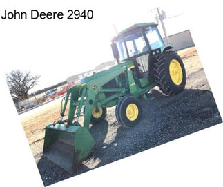 John Deere 2940