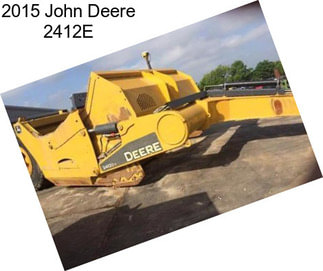 2015 John Deere 2412E