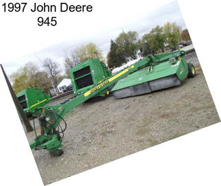 1997 John Deere 945