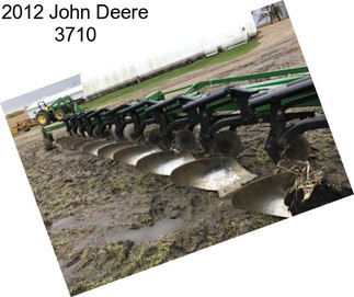 2012 John Deere 3710