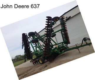 John Deere 637