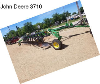 John Deere 3710