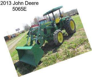 2013 John Deere 5065E