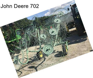 John Deere 702