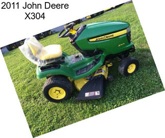 2011 John Deere X304