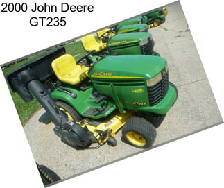 2000 John Deere GT235