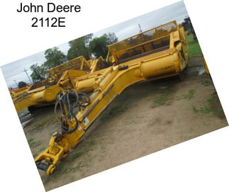 John Deere 2112E