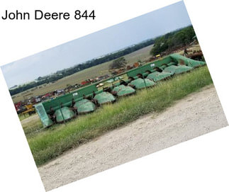 John Deere 844