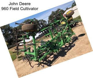 John Deere 960 Field Cultivator