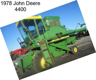 1978 John Deere 4400