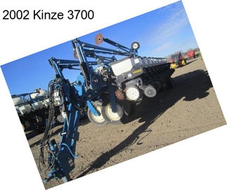 2002 Kinze 3700