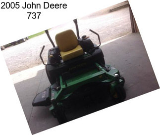 2005 John Deere 737